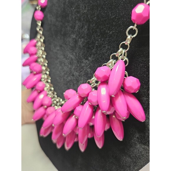 Simple Addiction pink statement necklace - Picture 9 of 14